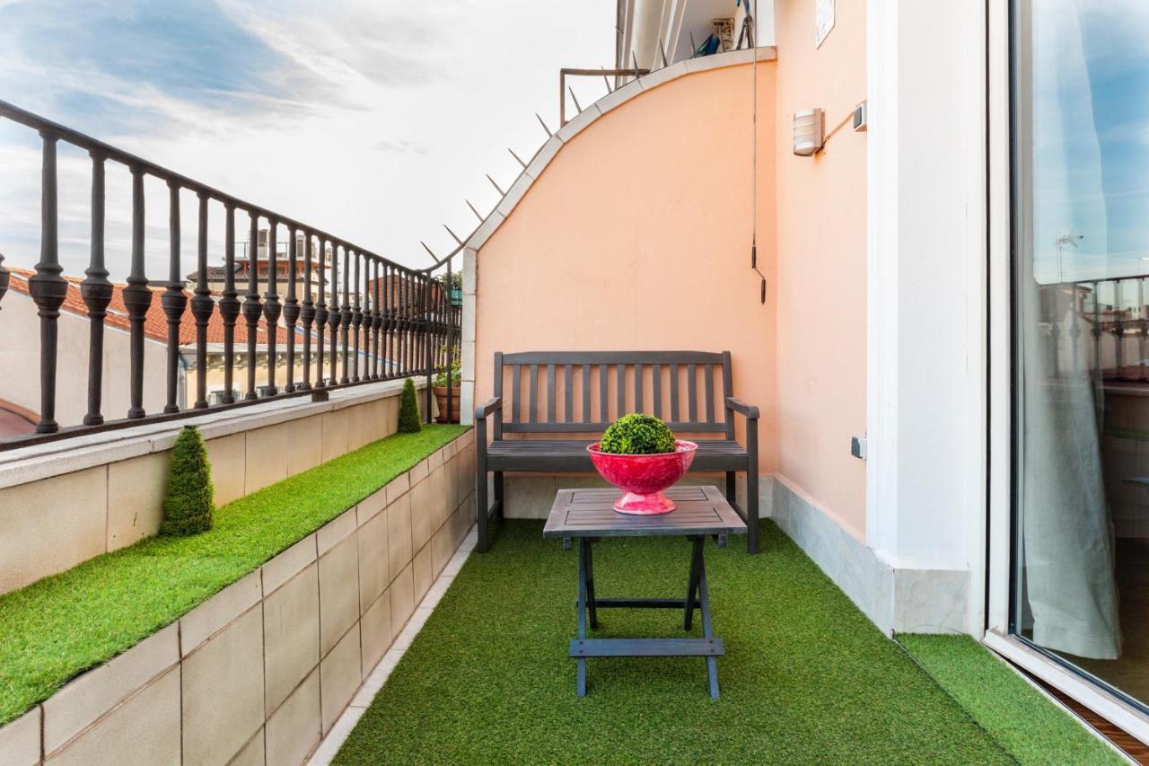 Apartamento Gran Via Terrace En Madryt Zewnętrze zdjęcie